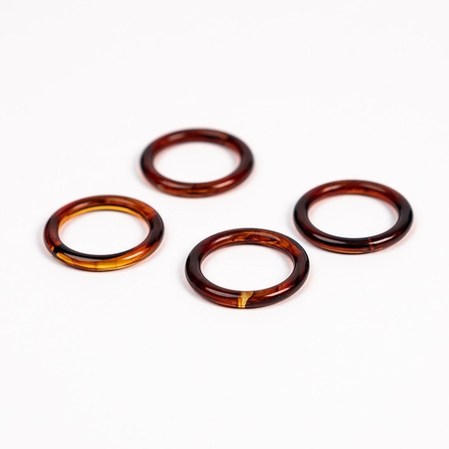 マーブル模様入りフープチャーム