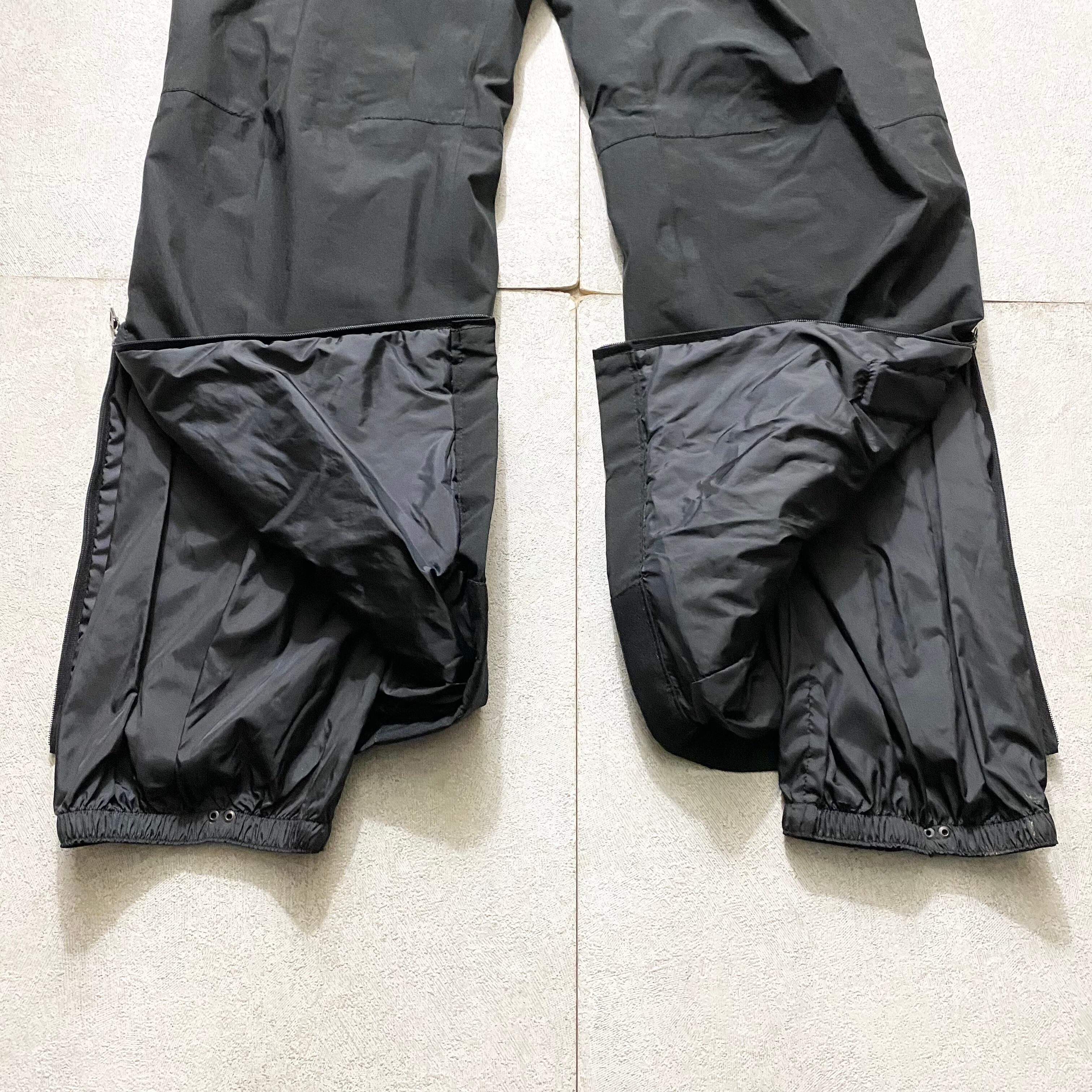 PRADA SPORT black padding goretex pants | NOIR ONLINE 