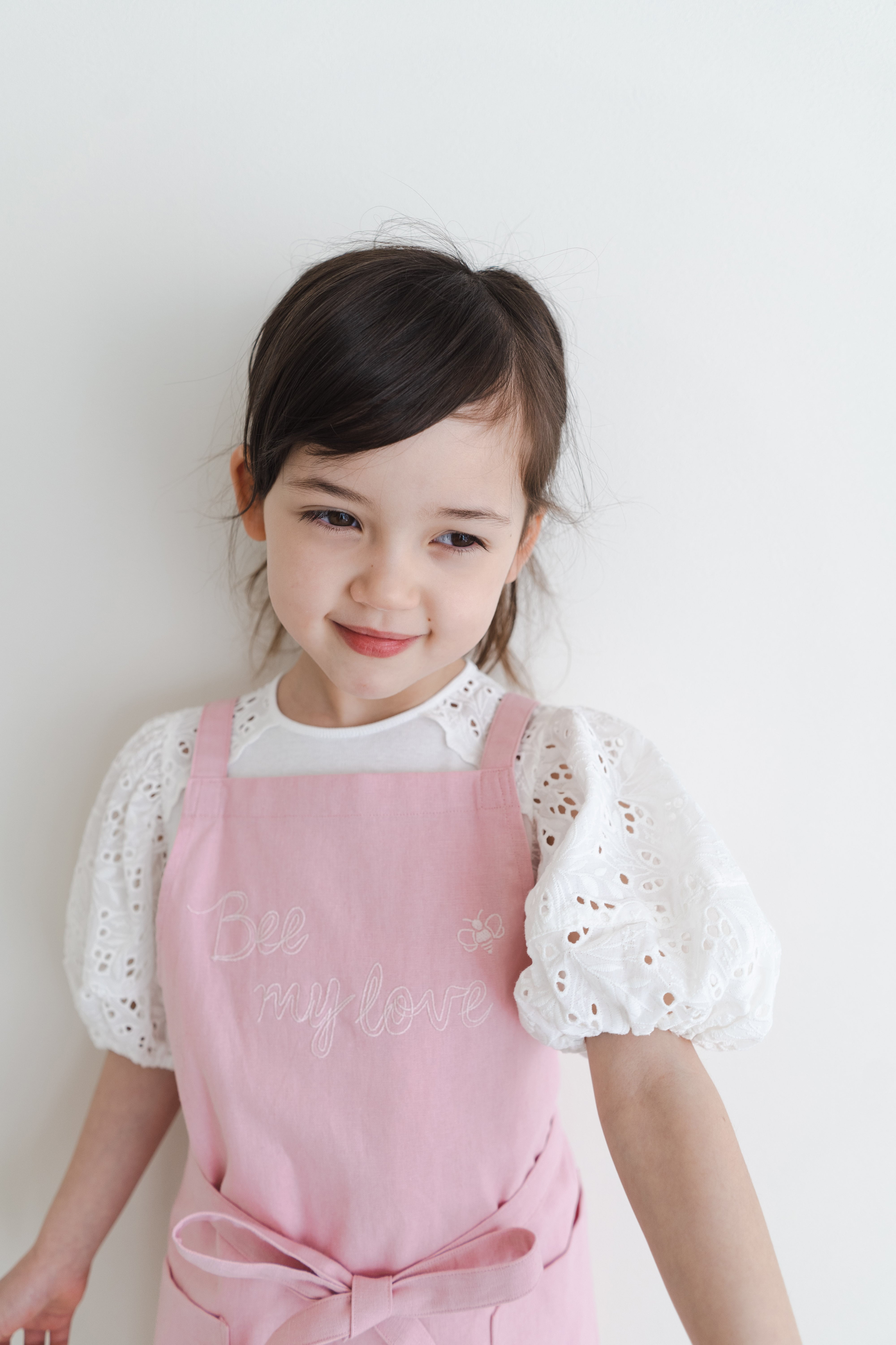 BEE MY LOVE APRON【THE BEESコラボ】 | AMICA・kids