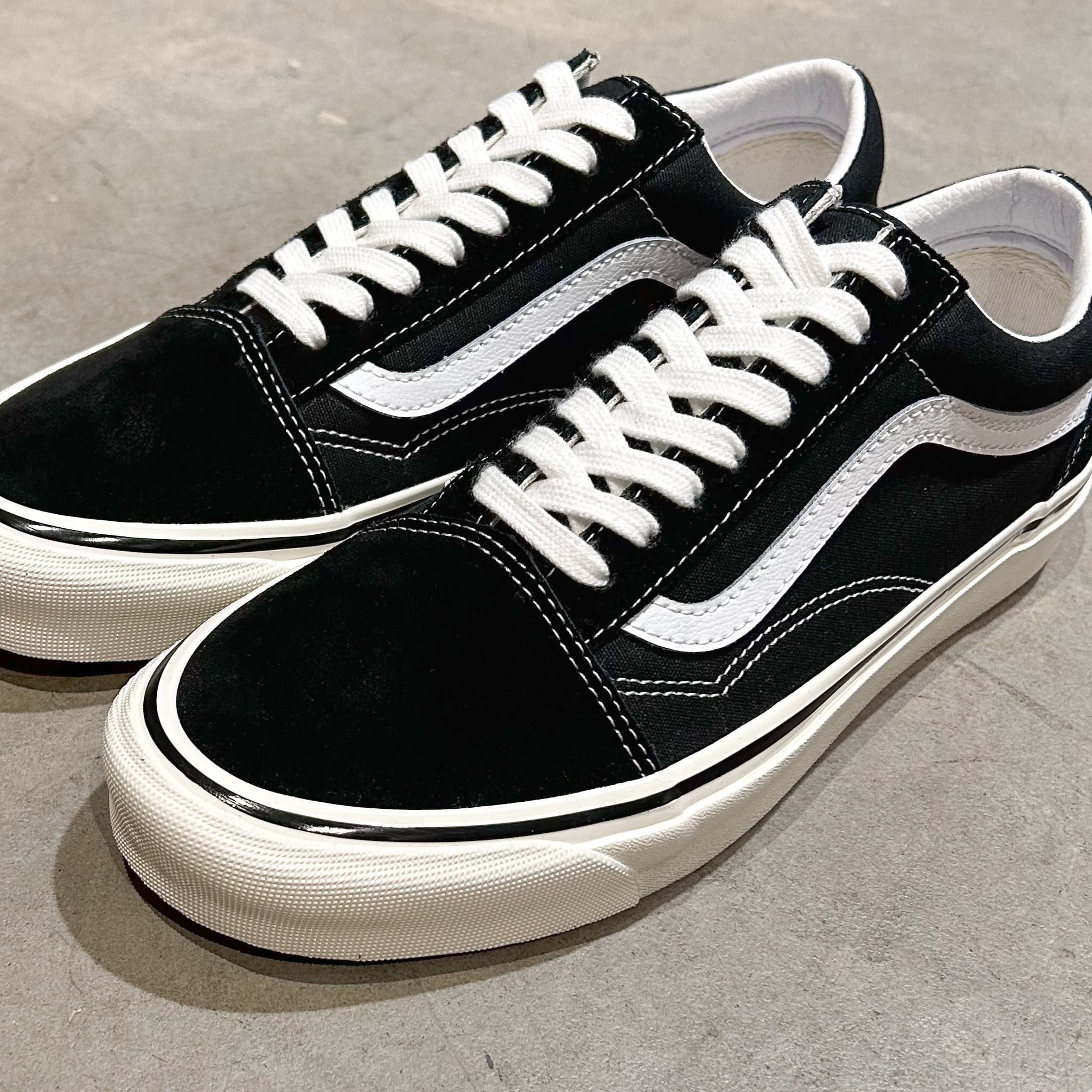 VANS オールドスクール