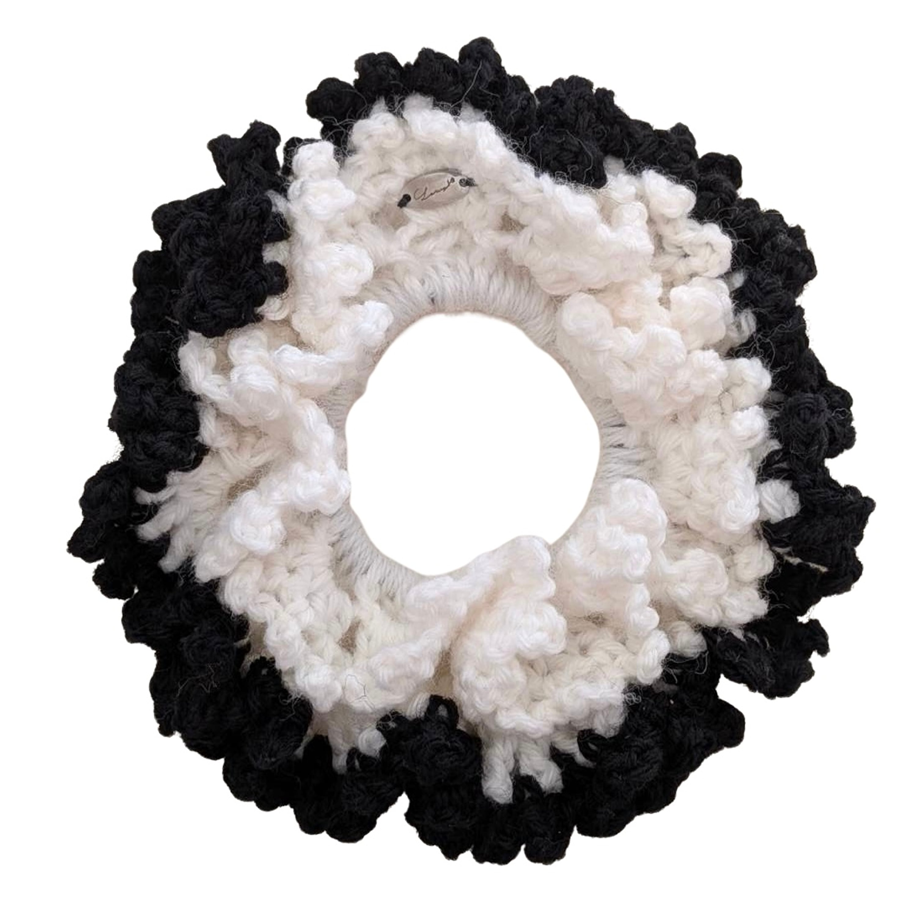 LARVA Specimen No.002 | ROSA LIMEN scrunchies「Oyster」