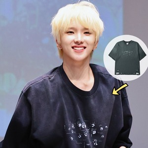 ★BOYNEXTDOOR ウナク 着用！【asyouthinkmymind】 アークTシャツ_ダークグリーン