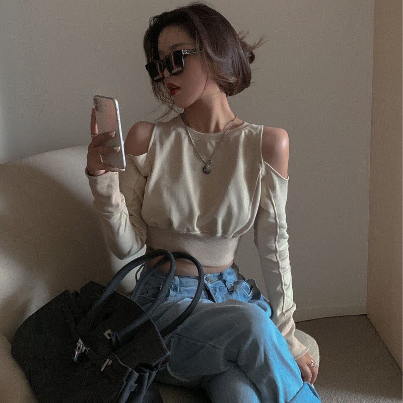 セクシーなストラップレススリム長袖Tシャツレディース秋ショートタイトフィットボトミングトップ2020新しいアプリコットイントレンド ブラックストロベリース40364136687