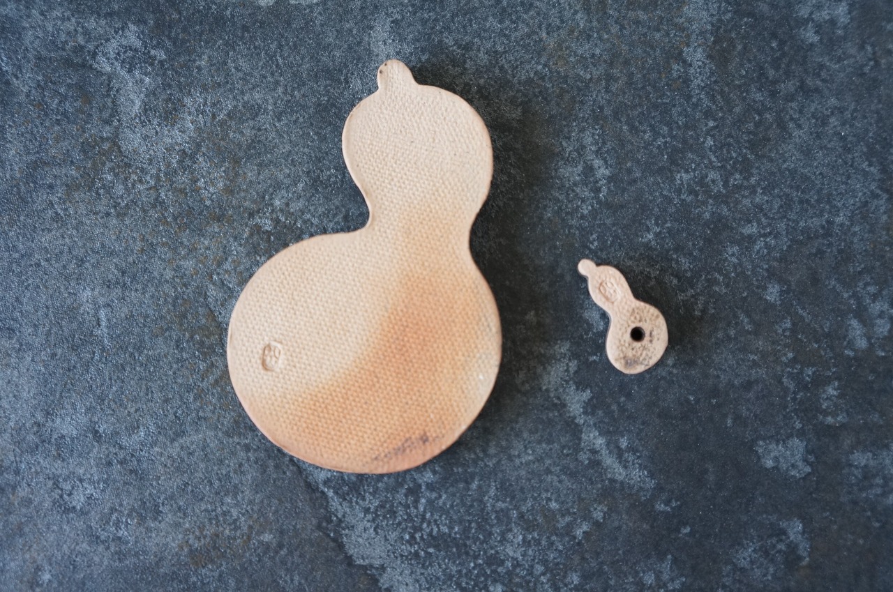 高取焼宗家　香立て　瓢箪と瓢箪受け皿　【49-265.266】