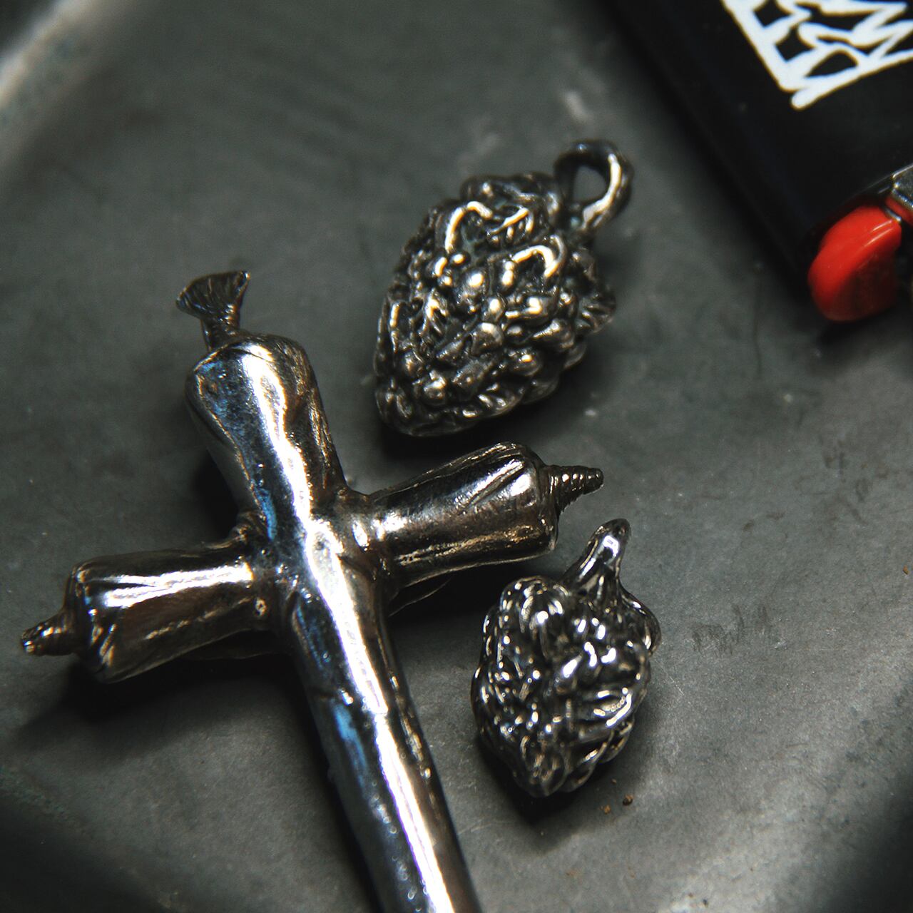 Crucifix ( cross joint ) | REEFER MADNESS