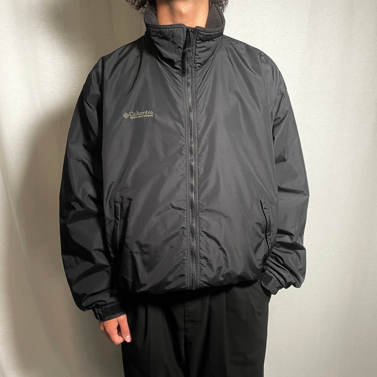 90年代 Columbia コロンビア オールブラック シェルジャケット 