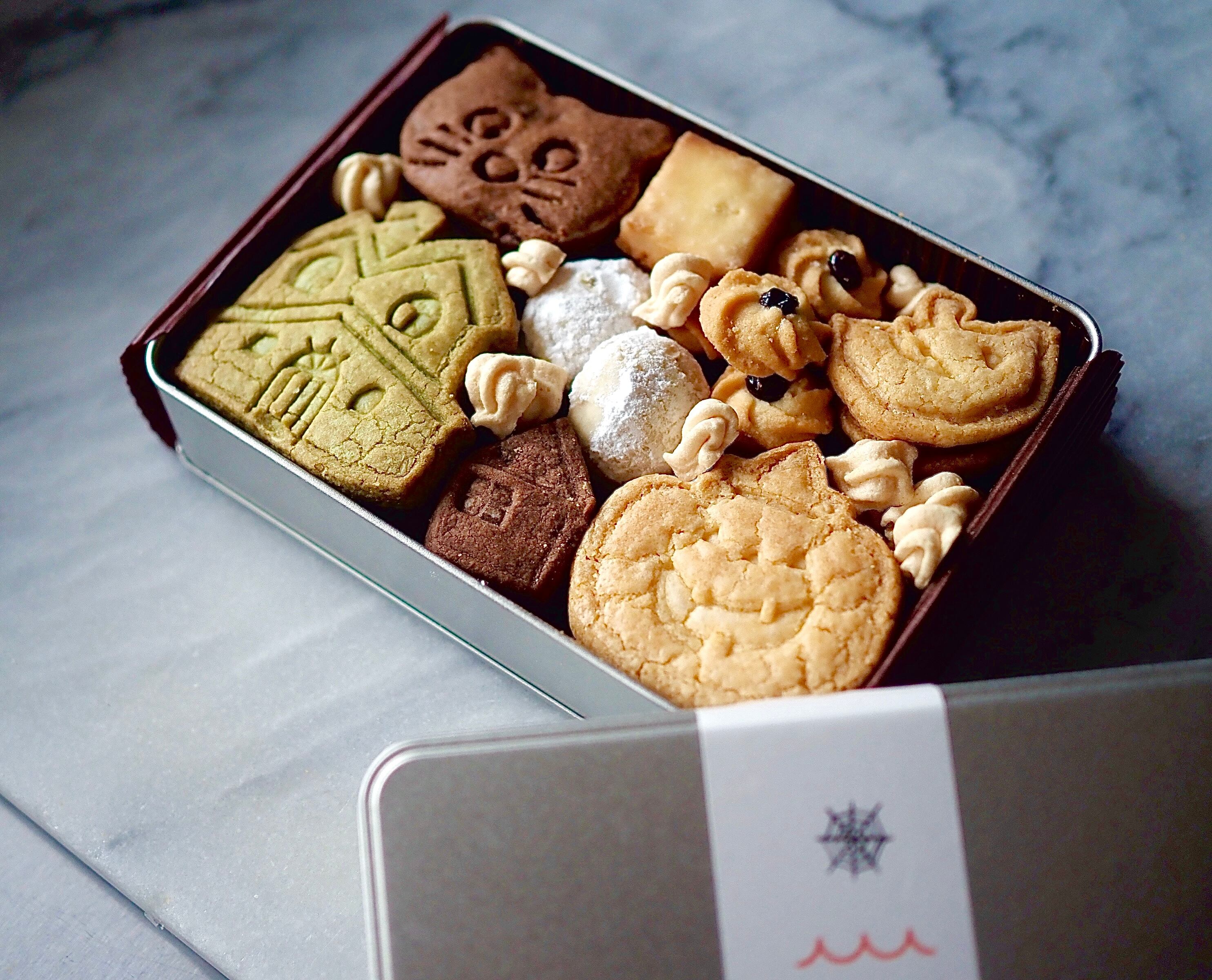 ハロウィンクッキー缶2025 | 焼菓子店【BAKERIN 】ベイクリン 焼