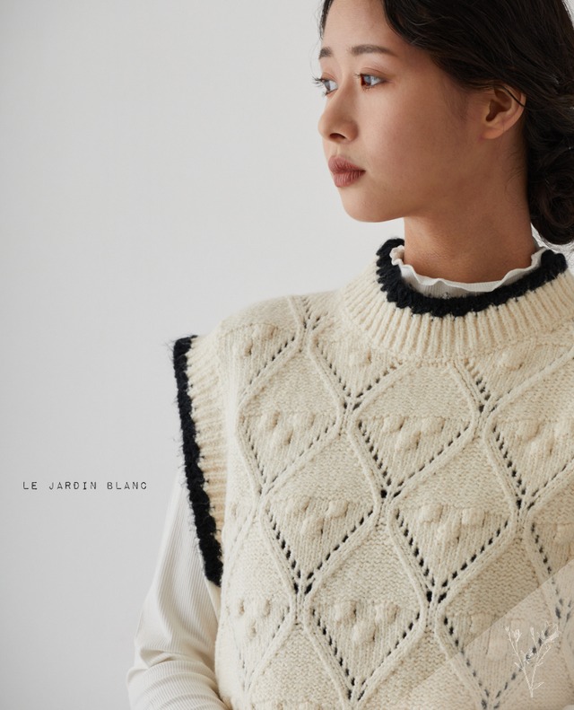 cotton flower knit vest