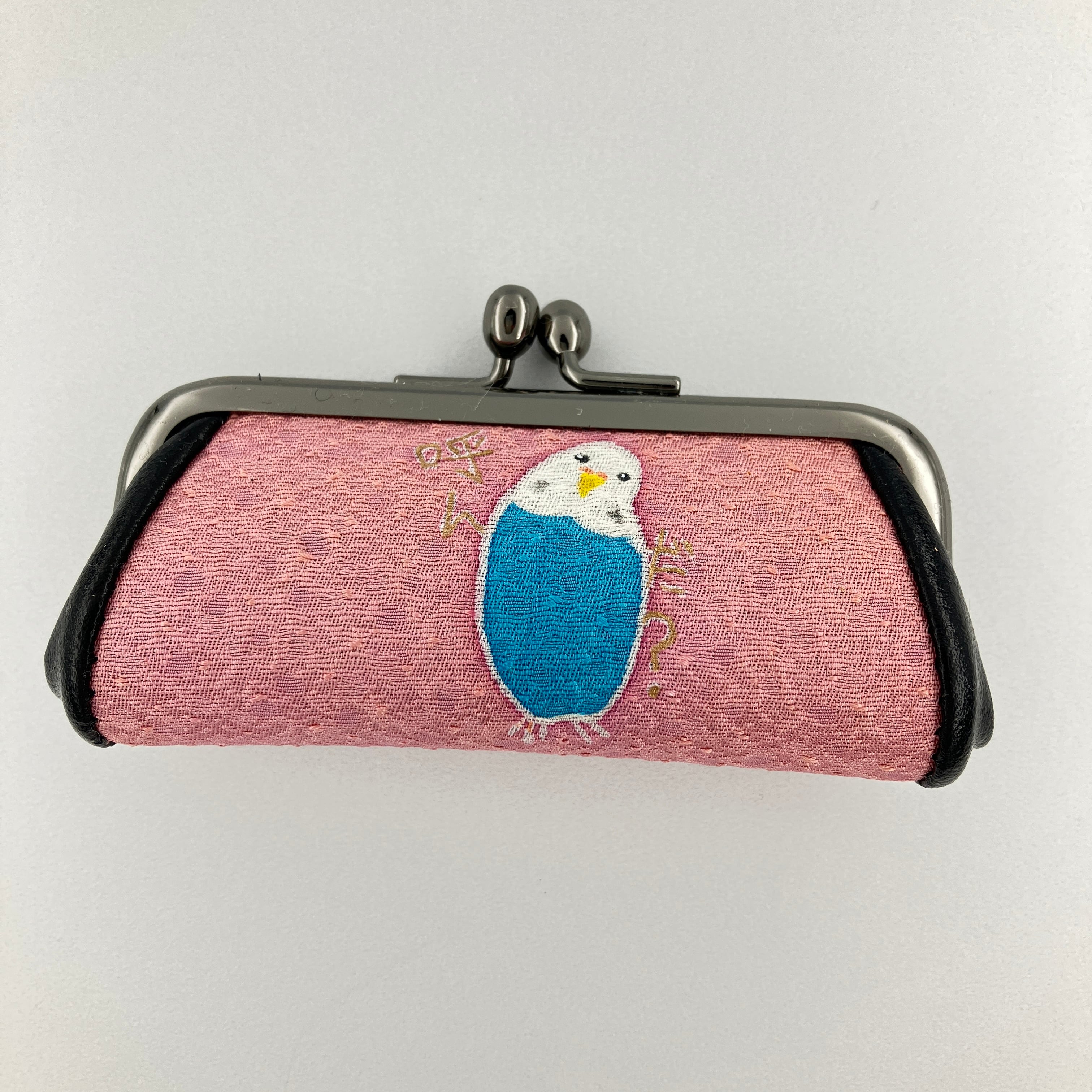 手描き友禅印鑑ケース「セキセイインコ」ピンク