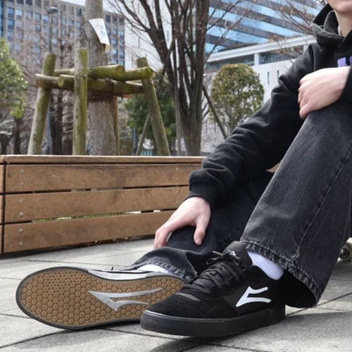 LAKAI CAMBRIDGE EVERGREEN ブラック スエード ラカイ スニーカー