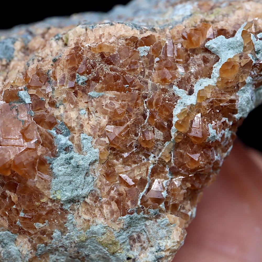 希少！アンドラダイト ガーネット トレモライト 柘榴石 透閃石 55.8g