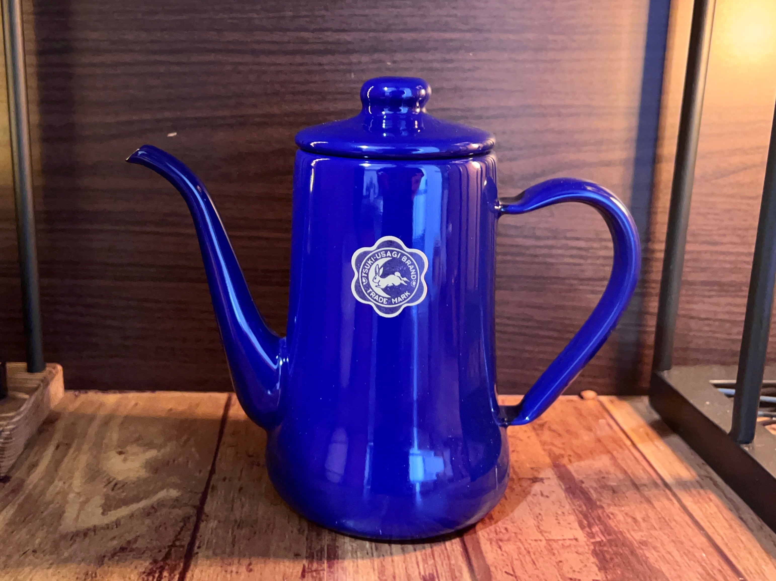 月兎印ホーロースリムポット0.7ℓ ネイビー | COFFEE LAB KOMAMEYA