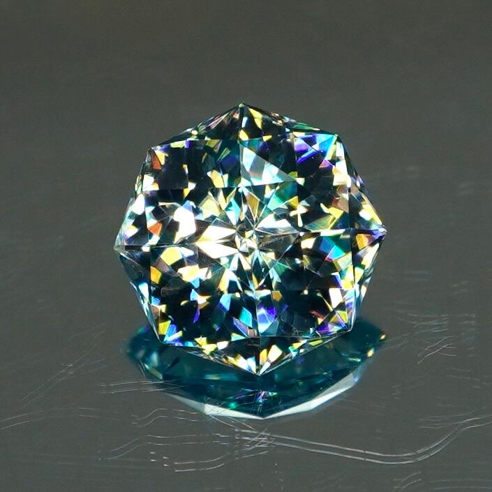 多彩なスピネル 妖艶な2色の共演 0.47ct 希少石 天然バイカラー スピネル