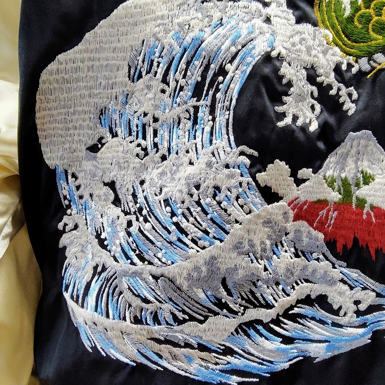 美品 hoshihime 別珍スカジャン 龍刺繍 送料無料 星姫 スカジャン 日本製 波龍 赤富士 昇り龍 ブラック L LL 総刺繍