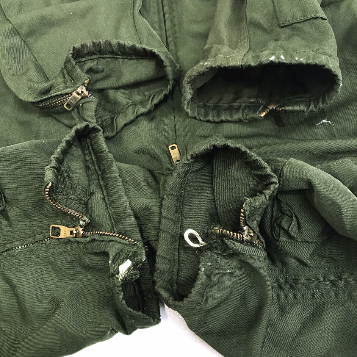 Supreme 90年代オリーブ カバーオール Supreme 90年代オリーブ カバーオール Supreme カバーオール Supreme