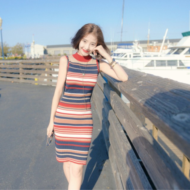 ストライプスリムスリミングノースリーブワンピース　 A1084