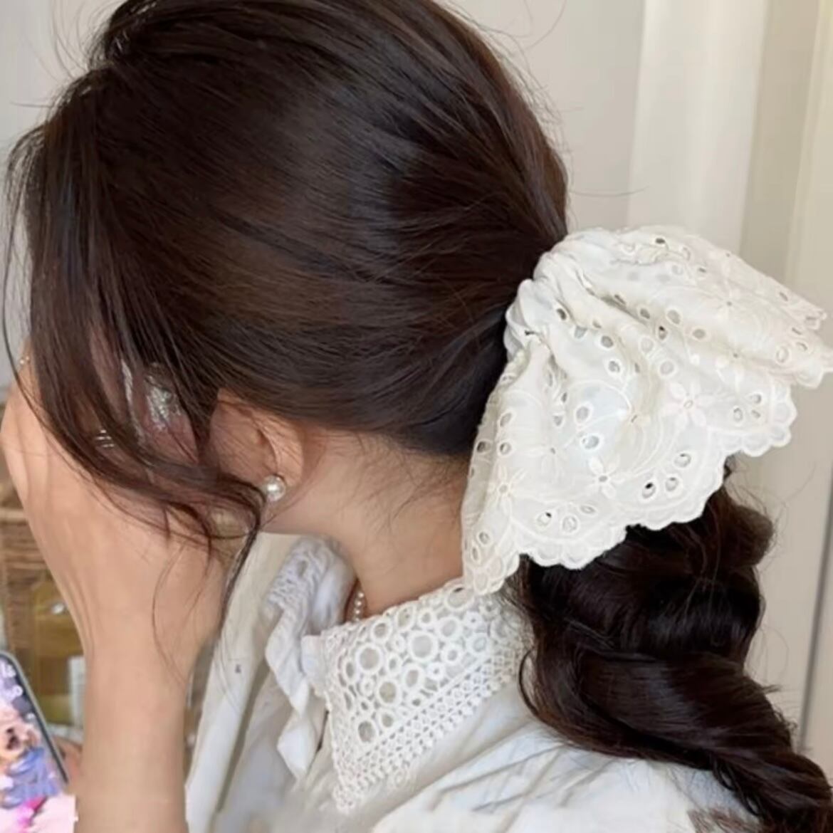 レースフリルビッグシュシュ