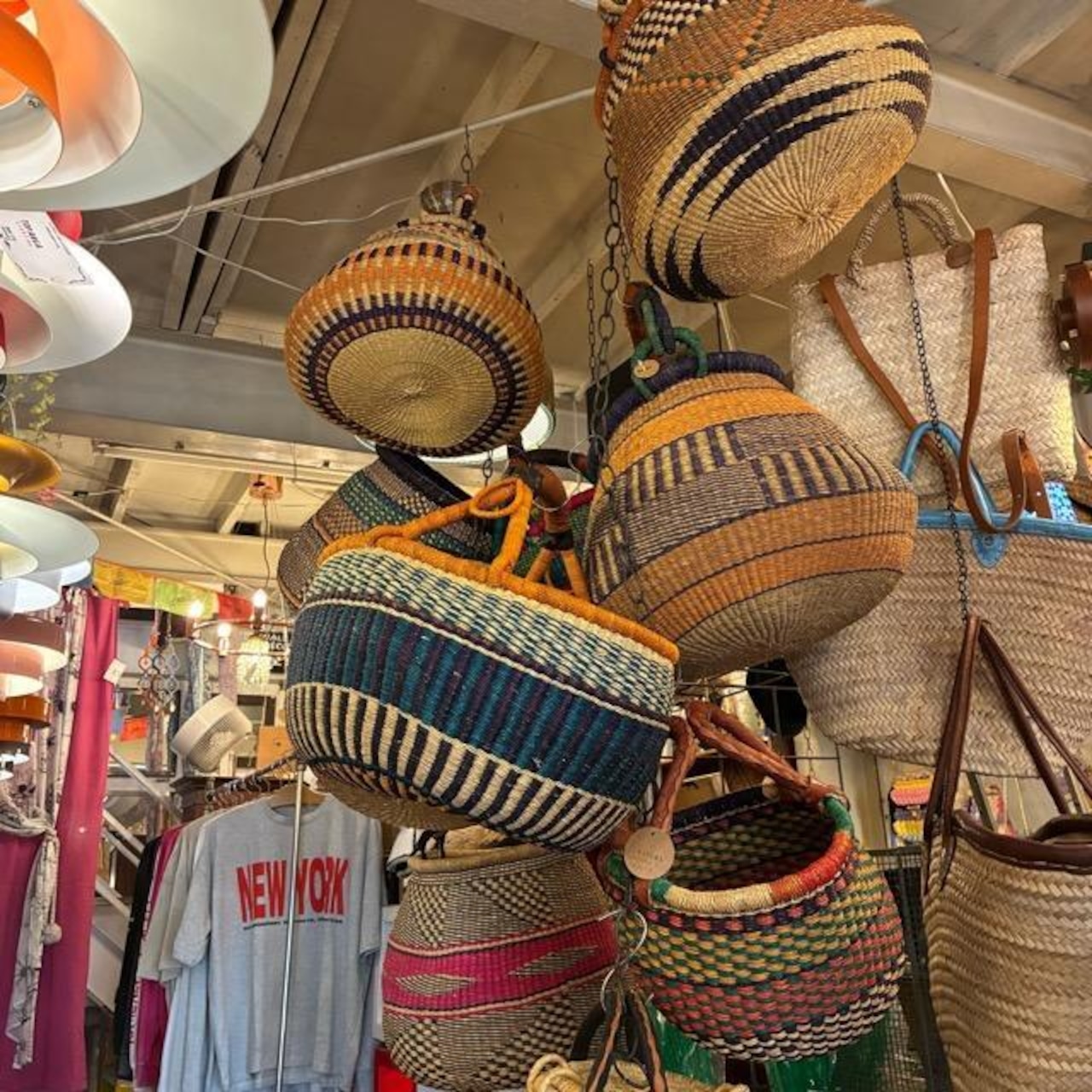 Burkina Faso Bolga Basket Oval　ブルキナファソ　ボルガバスケット　オーバル　アフリカ　カゴ　籠　ワンハンドル　インテリア収納　1点もの　グルスィバスケット　ブルキナバスケット