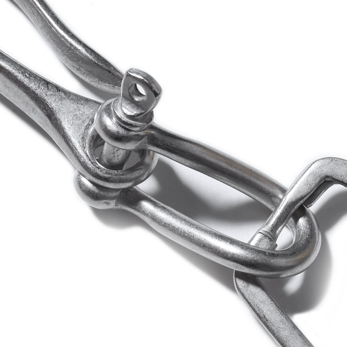 BW Fishhook Twist Shackle Key Fob | Button Works Store ボタンワークス