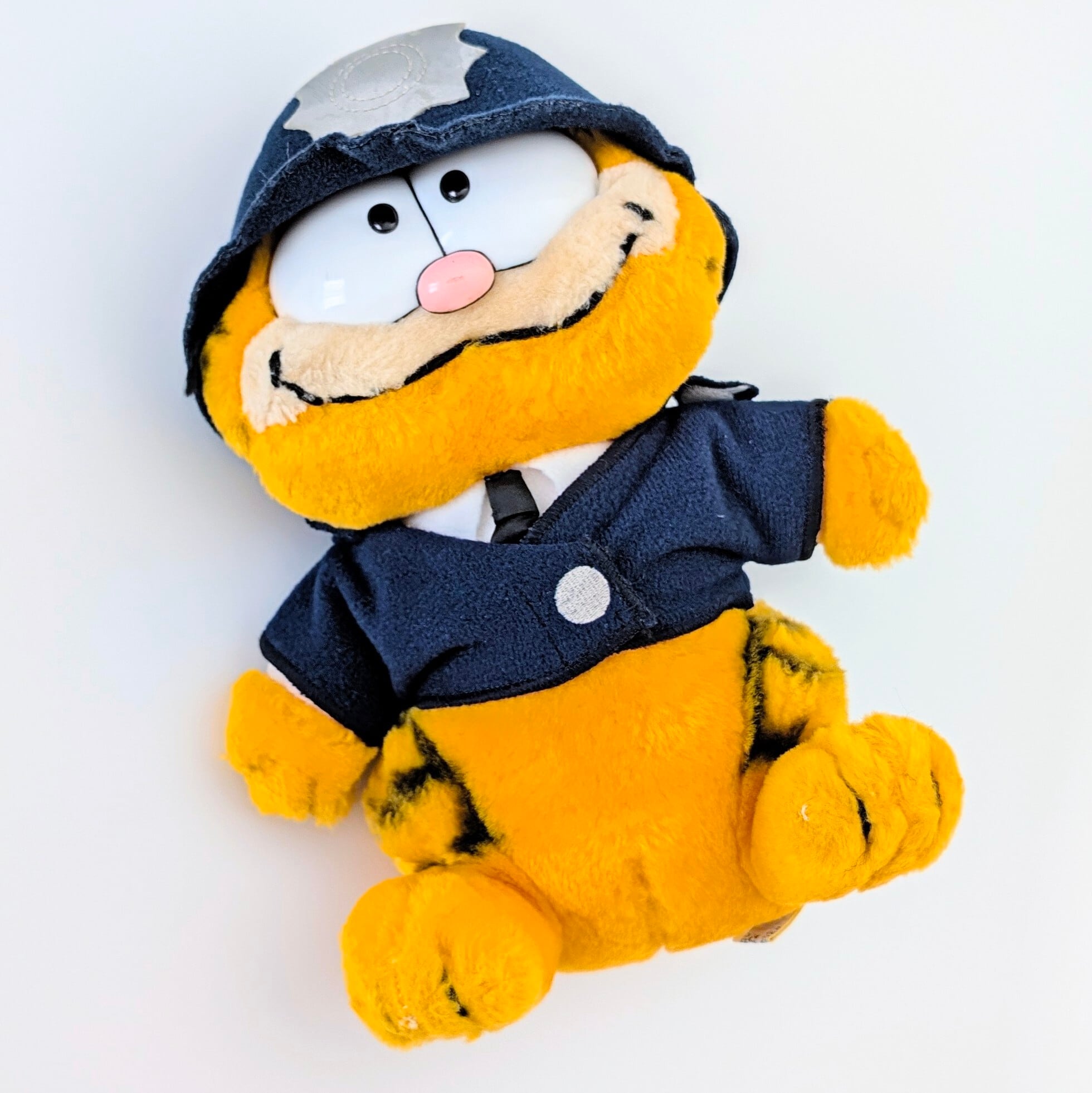 ☆ VINTAGE 1980年代初期 ☆【 Garfield ( ガーフィールド ) 】『 ガーフィールドポリス 』ぬいぐるみ プラッシュ plush 1980年代年製 〚アメリカン雑貨 アメトイ〛