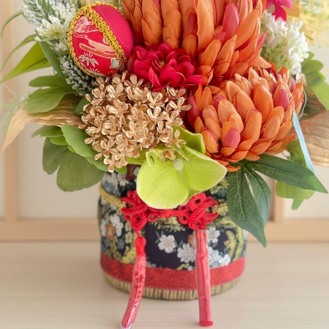 ㉙ 和モダン門松 M｜可憐な花々と竹が奏でる、モカアンドマルシェの