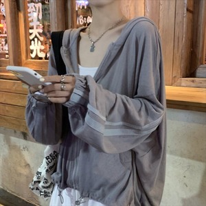 【送料無料】 パーカー ゆったり シンプルデザイン 薄手生地 フード付き 日焼け防止 大人可愛い きれいめ 20代 30代 春 レディースファッション 可愛い 無地 ストライプ お出かけ 女子会 デイリーユース お茶会 お呼ばれ ホワイト グレー ピンク