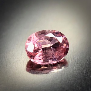 瑞々しい睡蓮色のきらめき 0.16ct 天然 パパラチャサファイア DGLソーティング付属