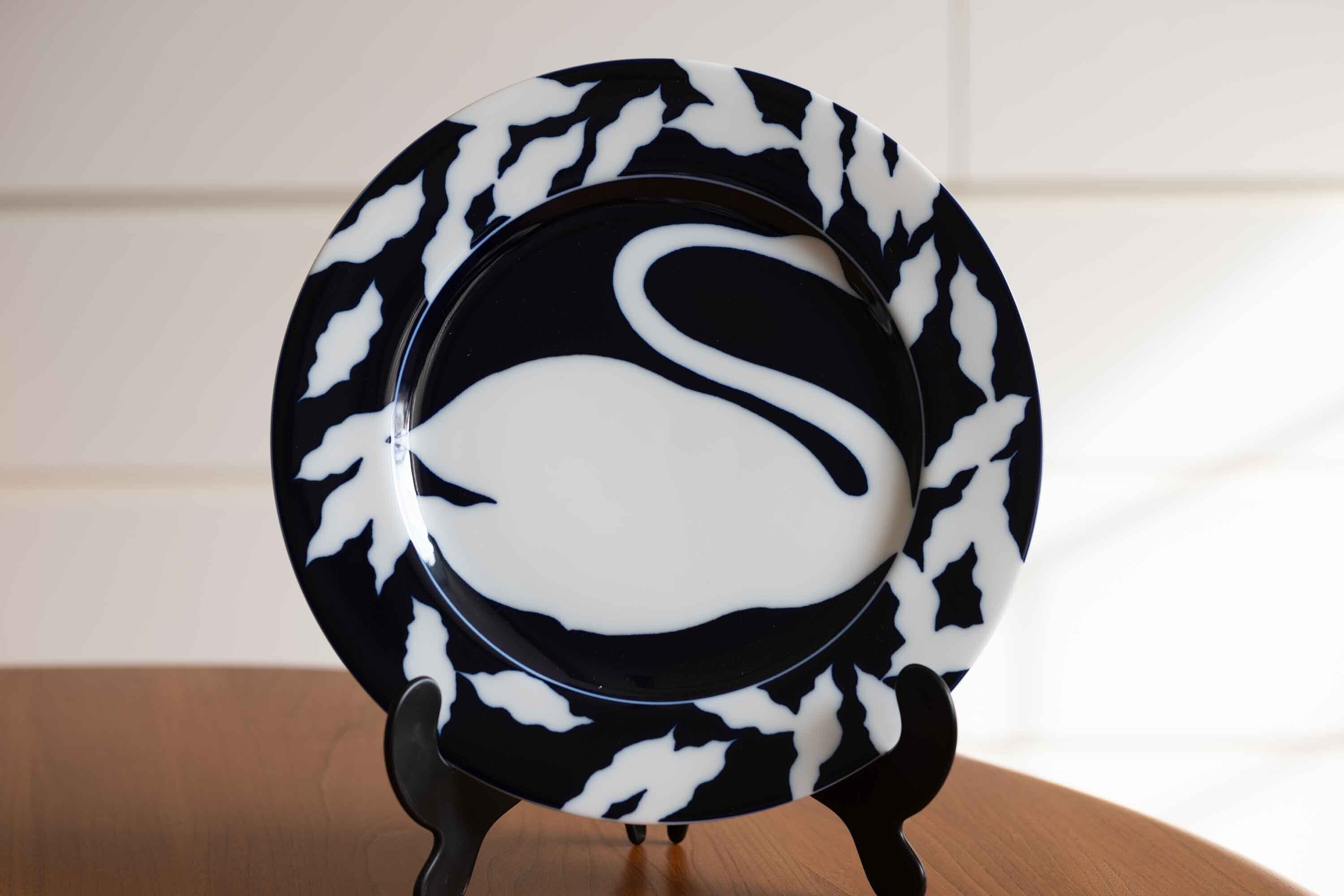 アンデルセン✖️ROSENDAHL HCA2005プロジェクト アンデルセン生誕200周年ディナーウェア みにくいアヒルの子( THE UGLY DUCKLING)