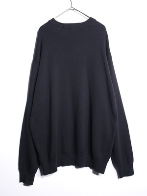 “PLAYBOY” embroidery design black knit