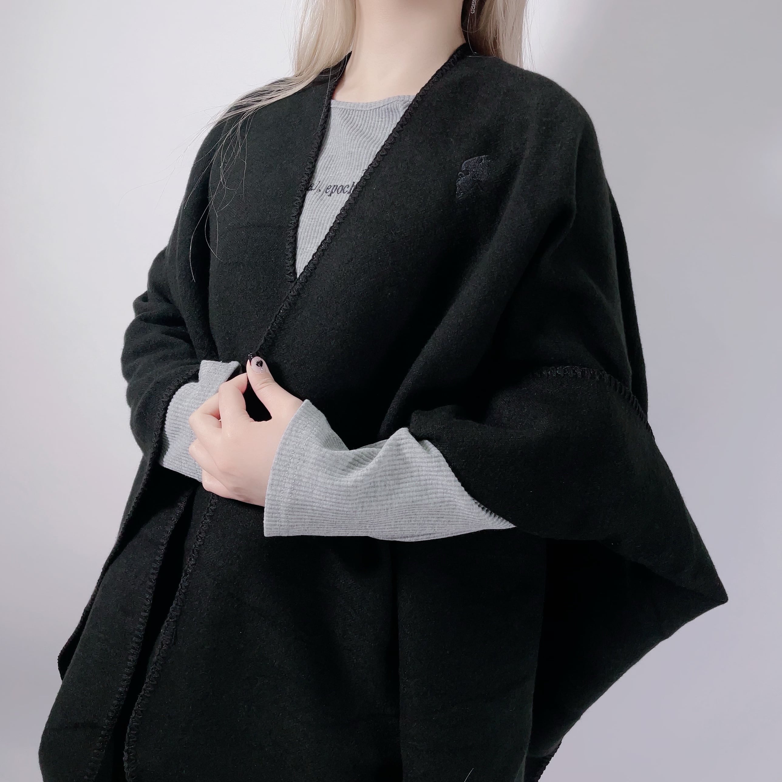 大特価777円》ポンチョストール【BLACK】 NIER CLOTHING