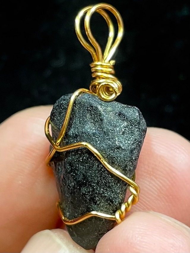 3) 「隠岐の島・黒曜石」ワイヤーPT(小)