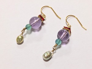 《Cute》アメジスト＆グリーンカルセドニー＆淡水パールピアス