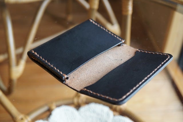 名刺入れ（ブラック×ブラウン） | 革細工とニュージーランド雑貨のお店