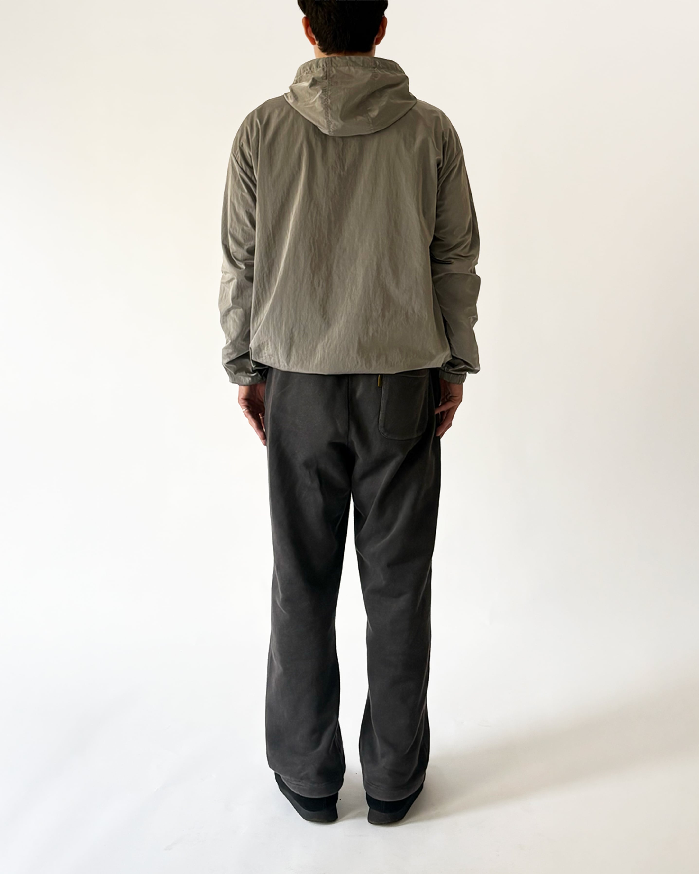 HALF ZIP HOODED ANORAK (DARK OLIVE) | CLUB SARCASM