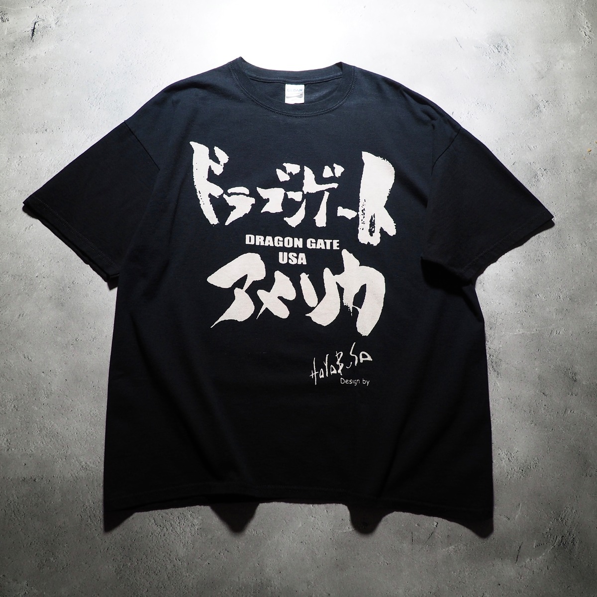 ドラゴンゲートアメリカ-Dragon gate usa ” Graphic printed Black 