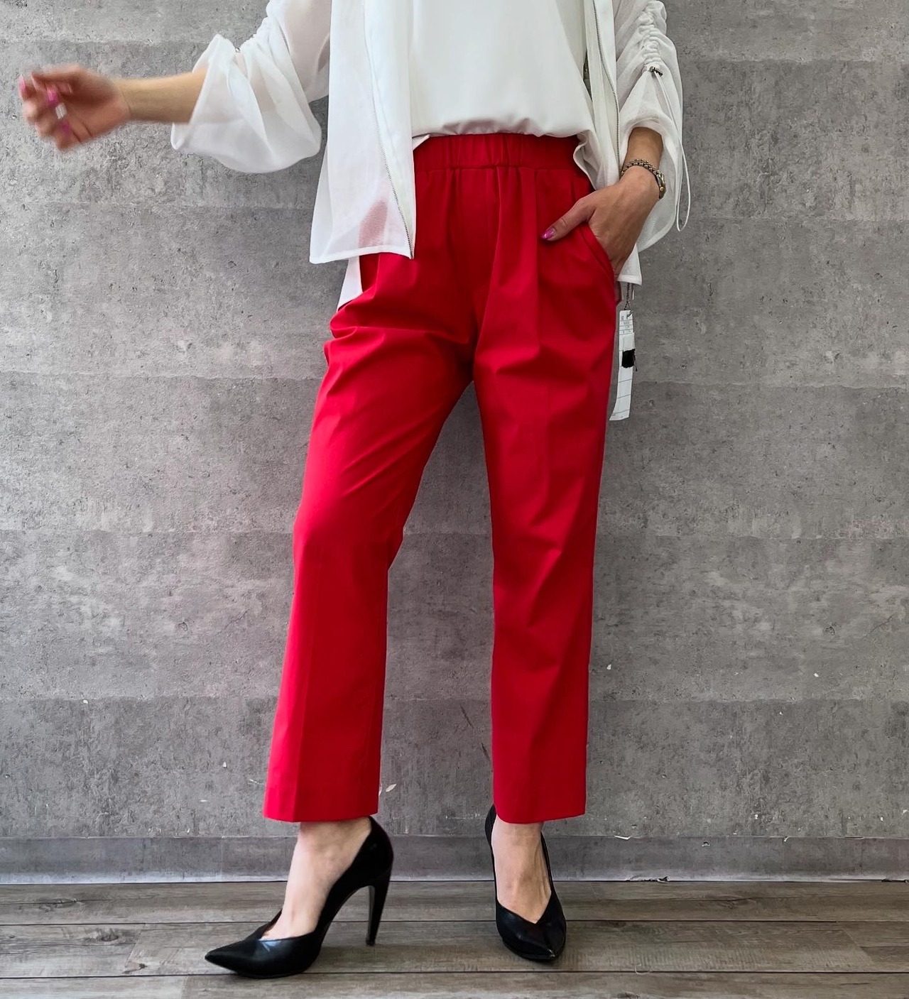 アンナケリー　Annakerry　C/N CROPPED PANTSテーパードパンツ