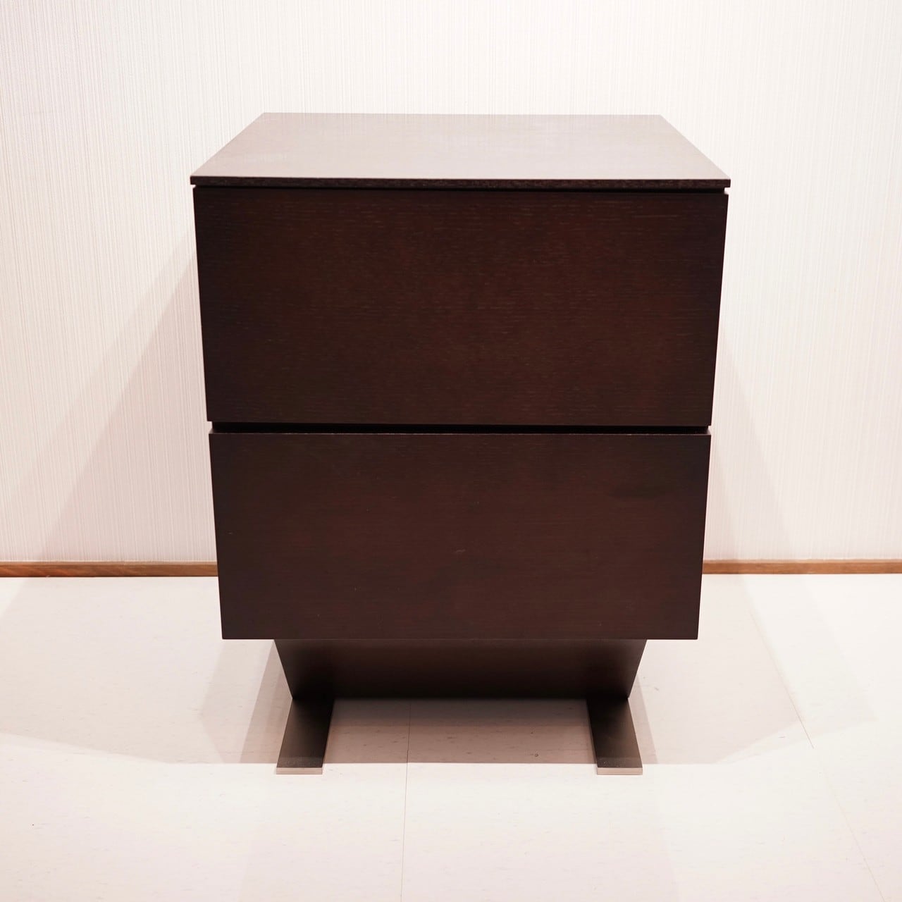 IDC大塚家具 松永工房 NINE(ナイン)フラップサイドキャビネット①