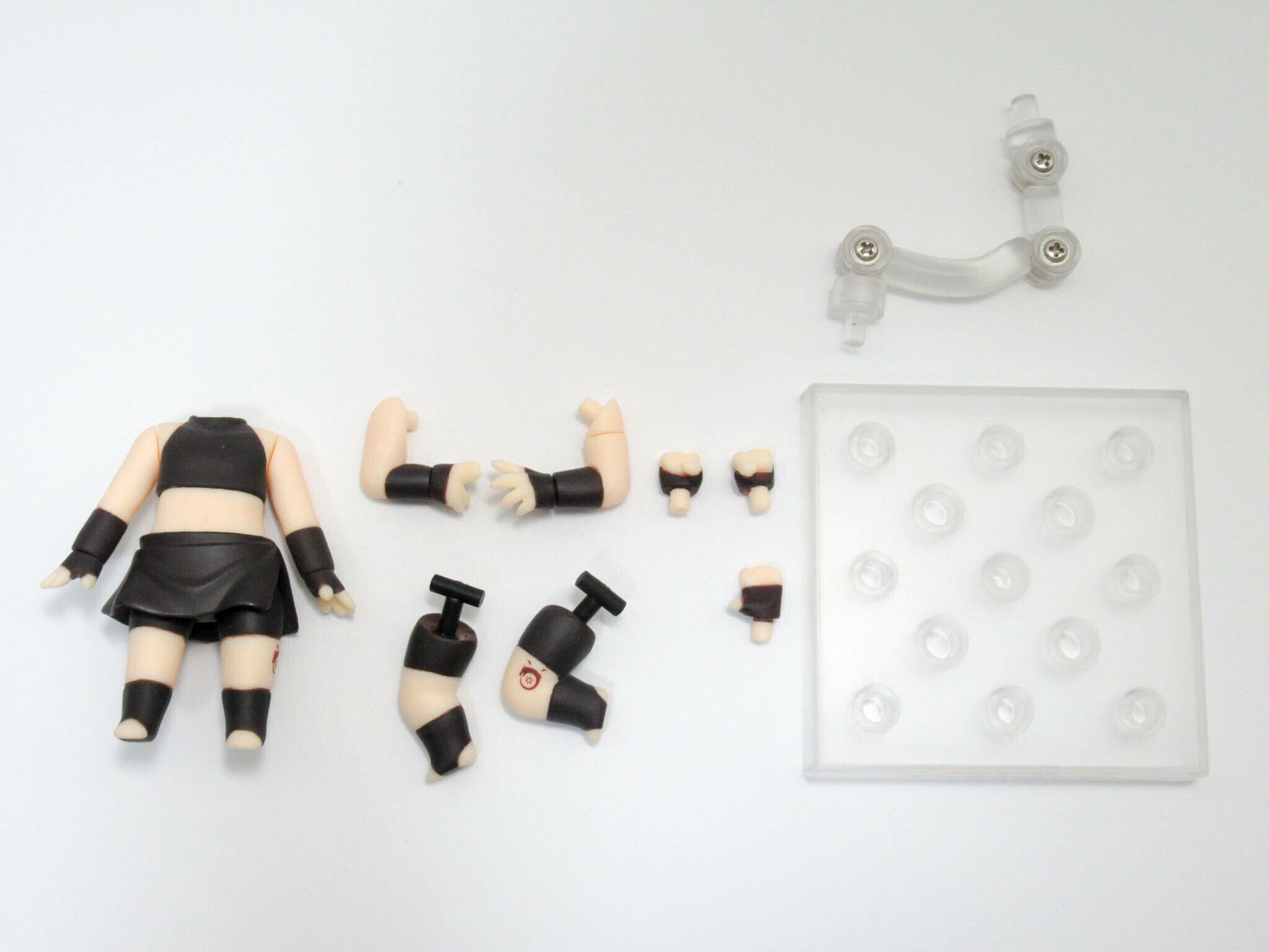 再入荷【1013】 エンヴィー 体パーツ 戦闘服 ねんどろいど