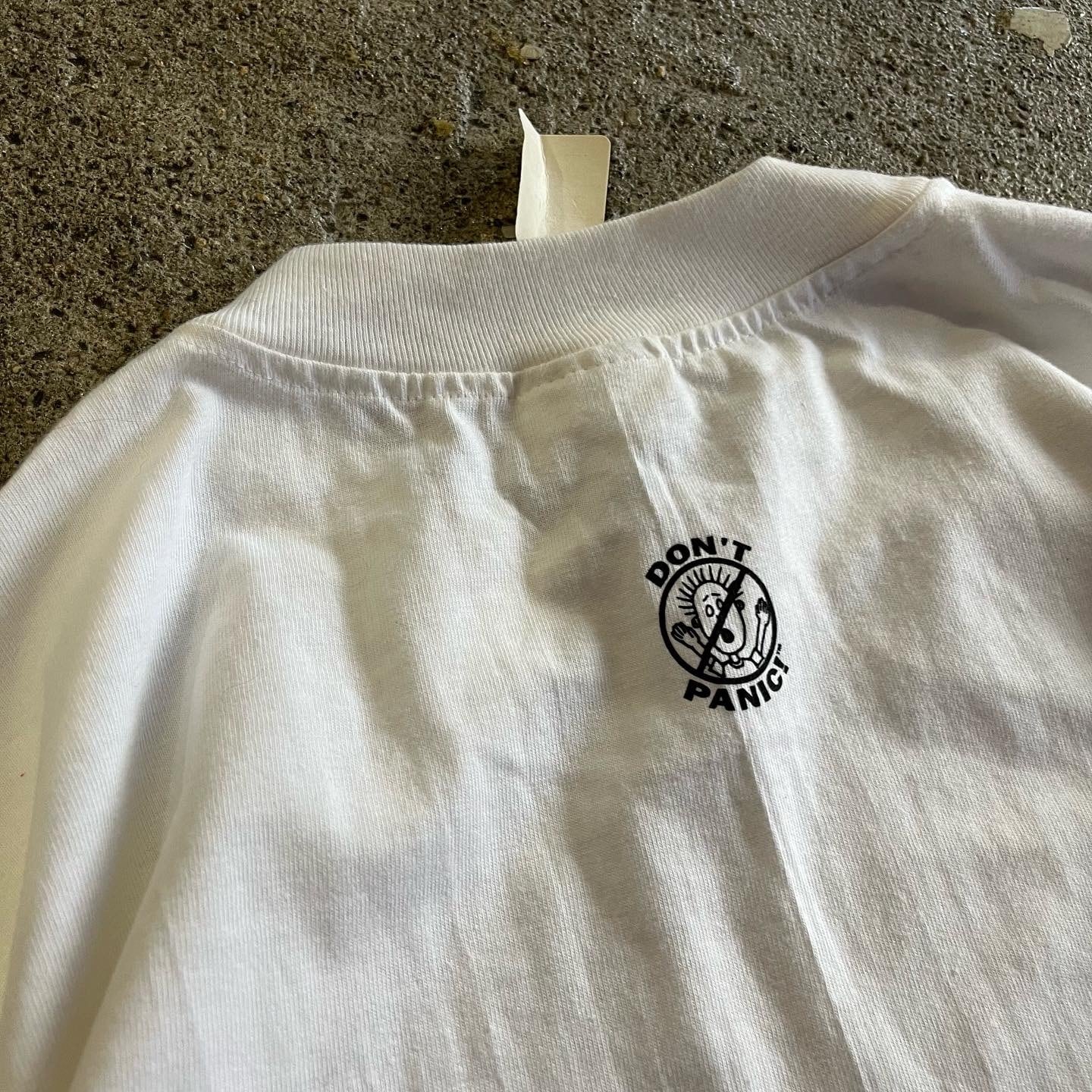 90s Don't Panic! T-shirt | What'z up