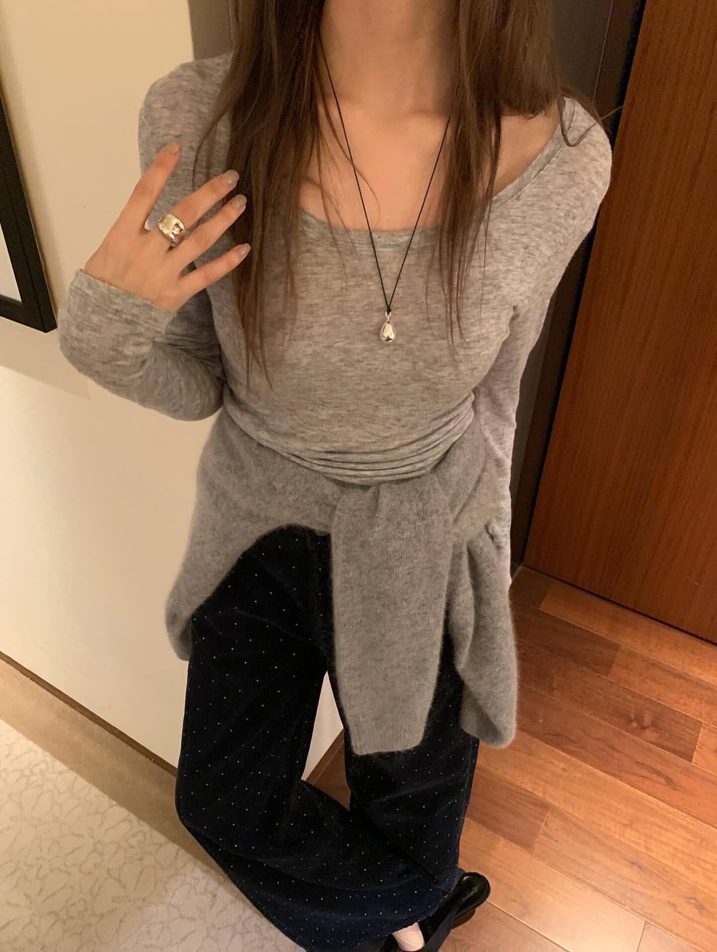 (予約)poster / Rough Wool U-Neck Tee / 4color