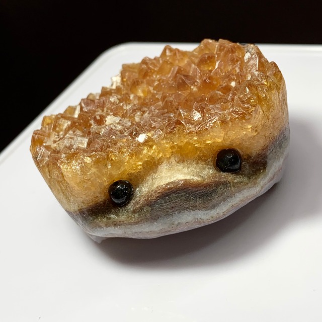 6.濃いシトリンクラスター・ハリネズミ