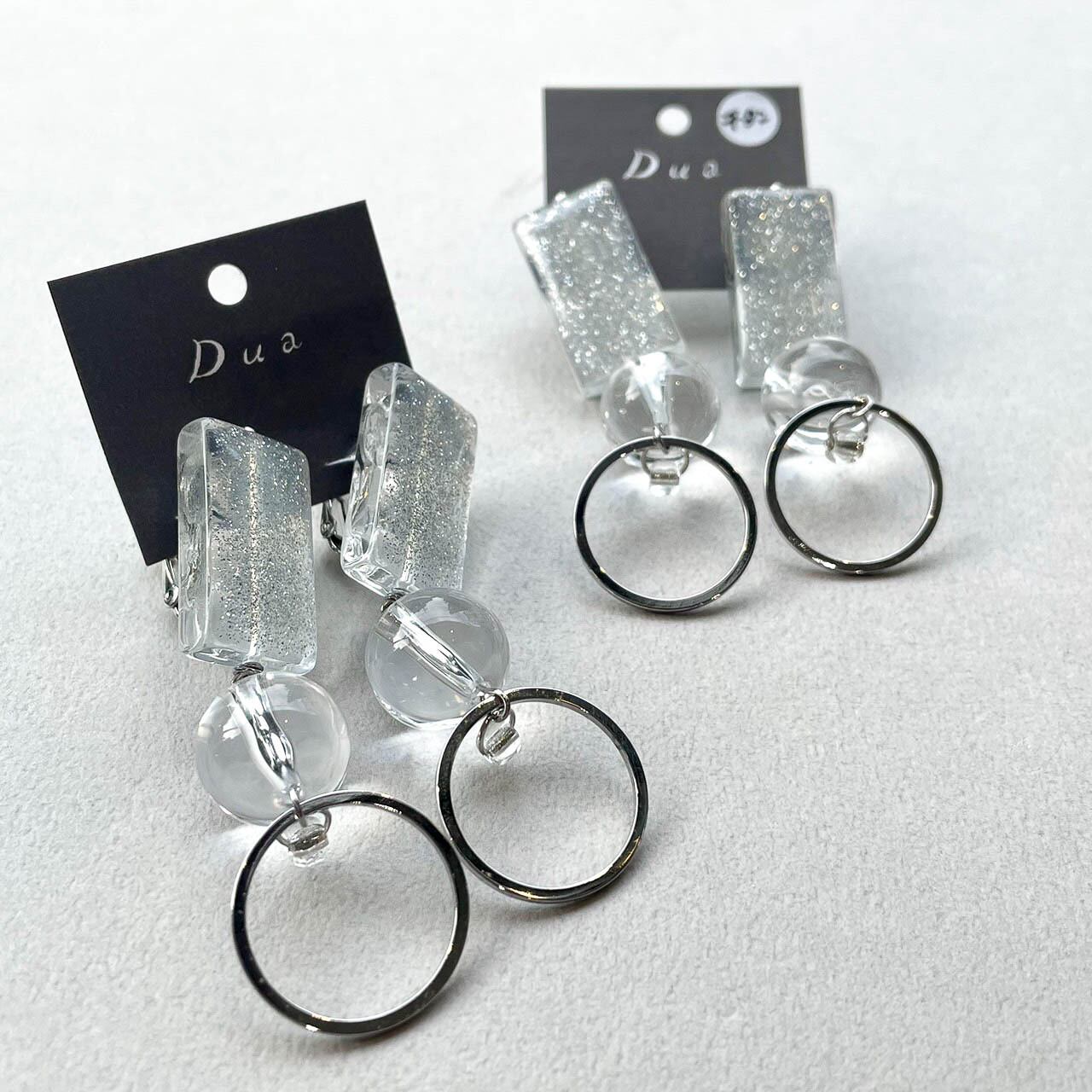 クリアとシルバーのビーズの〈ピアス/イヤリング〉 | Dua-アクセサリー
