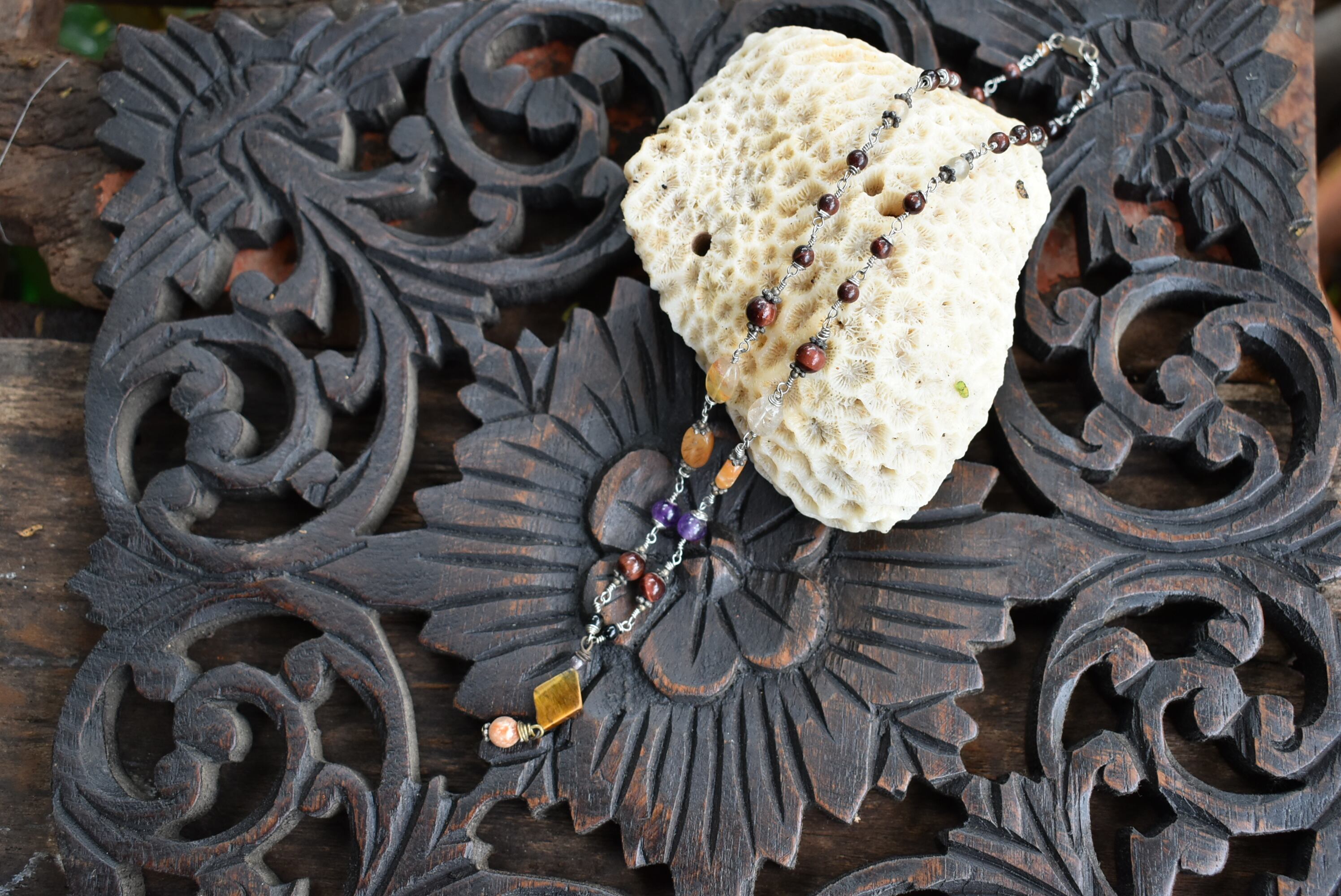 ラッキーストーン★タイガーアイトップ Mixワイヤービーズネックレス