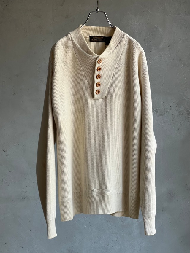 "Eddie Bauer"ヘンリーネックリブニット