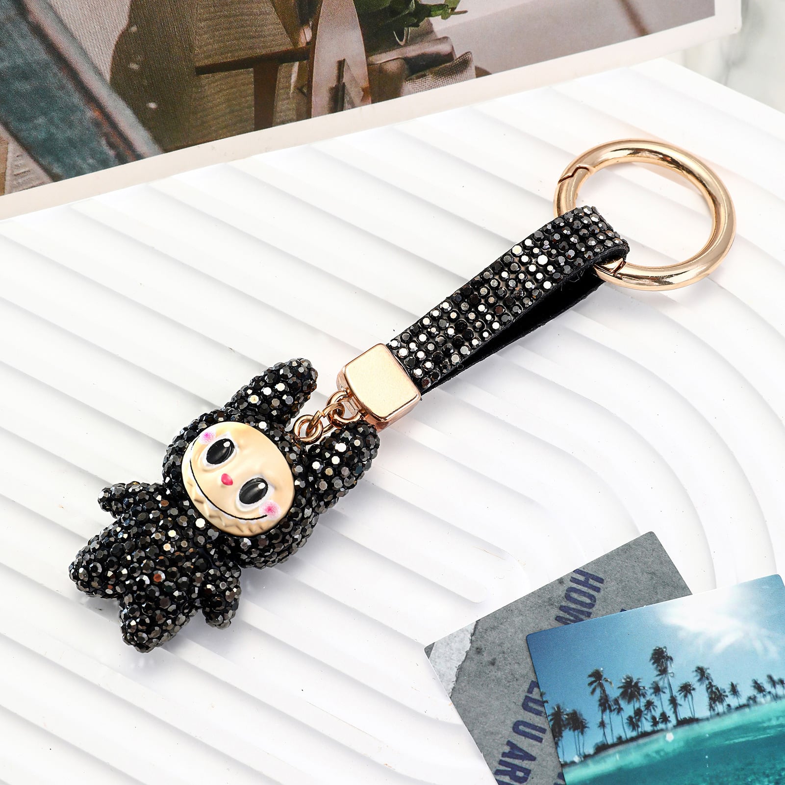 一目惚れ確定♡とにかく可愛い！the monsters ラブブ フルストーンキー