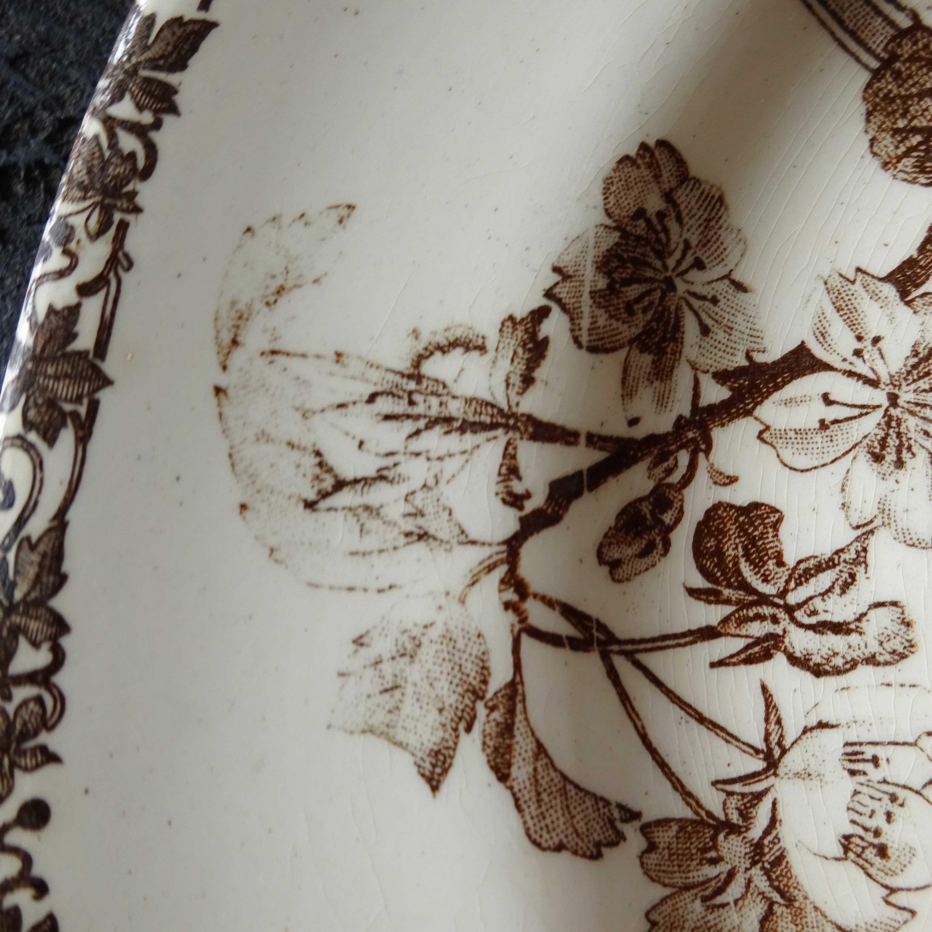 【 Épuisé 】Émile bourgeois / Le Grand Dépôt  décor 《Fleurs de pommier》assiette plate (B)