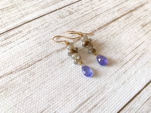 p_9 タンザナイト（ピアス・イヤリング）