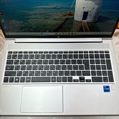 極美品2022年式 HP ProBook 450 G9/Core i5 第12世代/メモリ8GB/SSD256GB/ノートパソコン