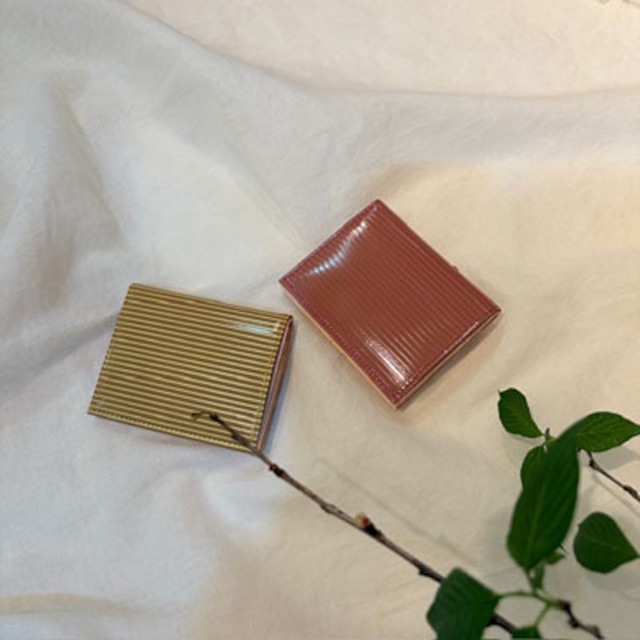 B.stuff 限定新素材「レユール」三つ折りお財布
