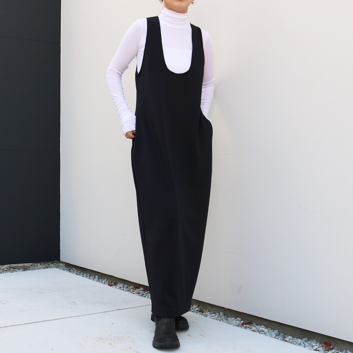 U-neck one-piece -made in Japan - | aéré